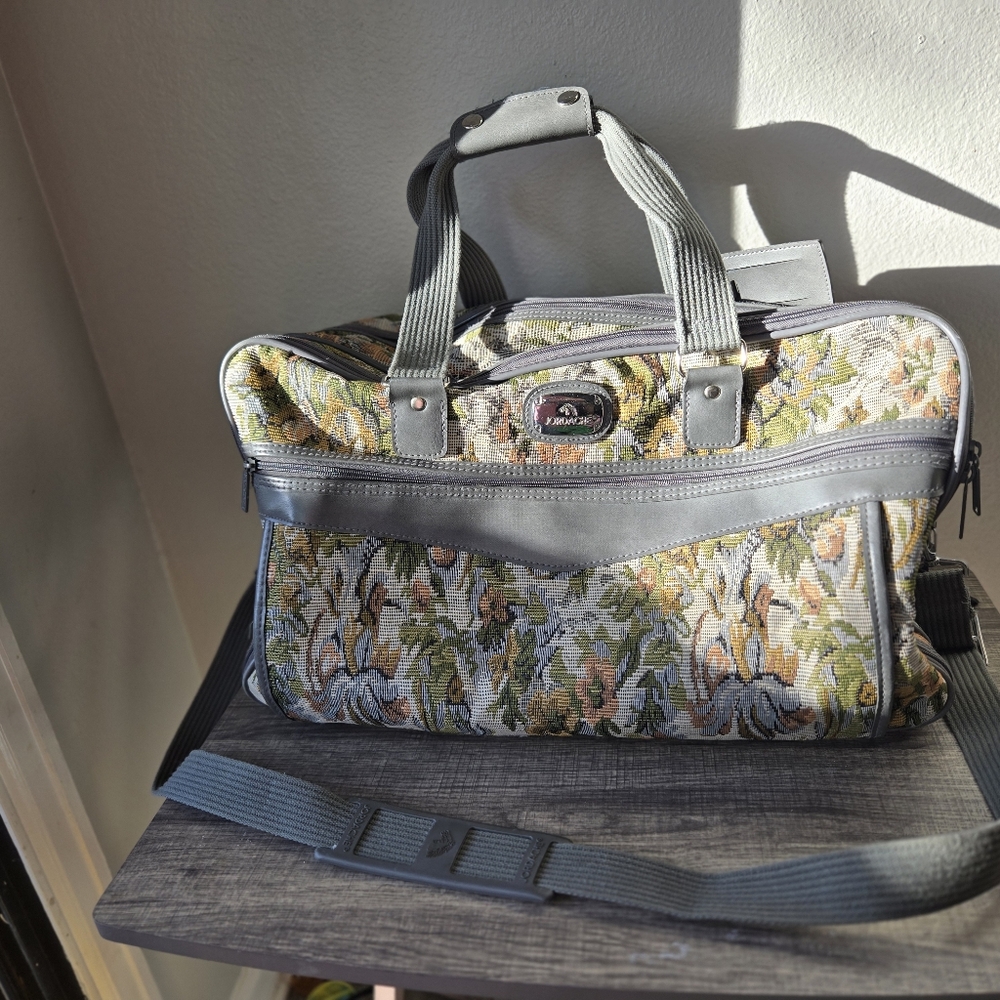 Large Vintage Jordache Floral Tapestry Duffel Bag Carry-on Overnight Travel 80s - Picture 15 of 16